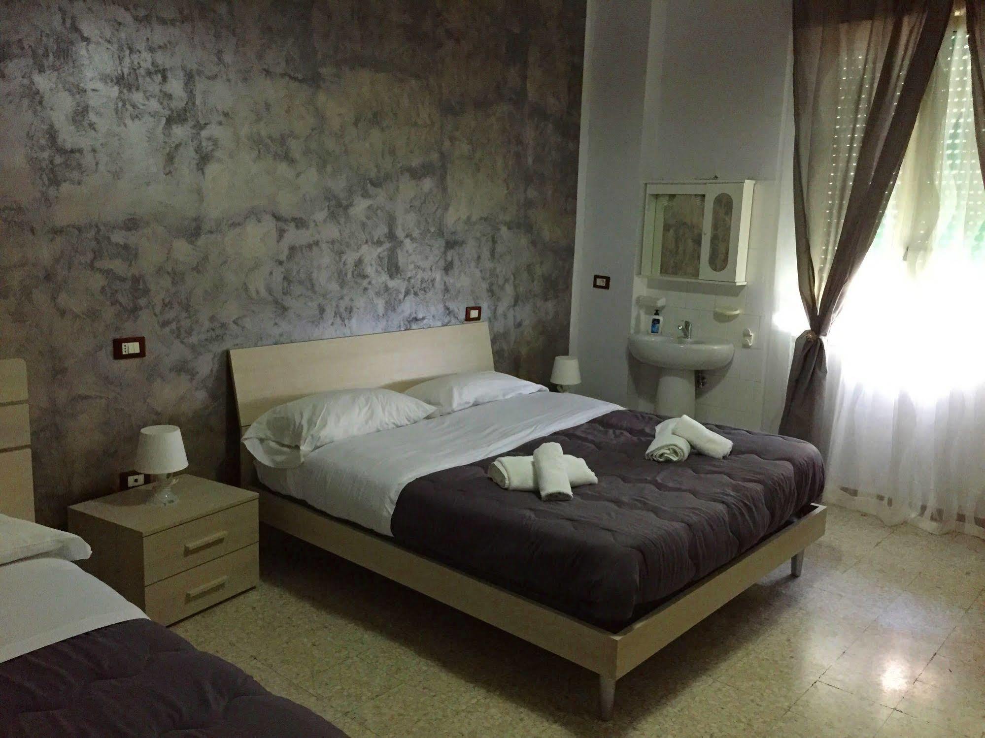 Stazione Guest house 3*
